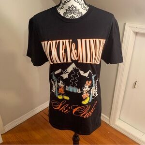Disney Mickey and Minnie Ski Club Box Lunch Shirt Sz S Black Tee New NWT Winter